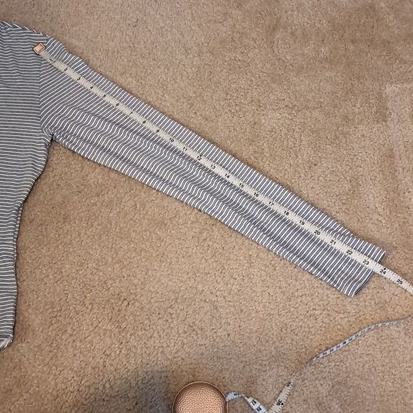 H & M Bodysuit Size L Blue White Striped Wrap Style Deep V-Neck Long Sleeve - Picture 10 of 10